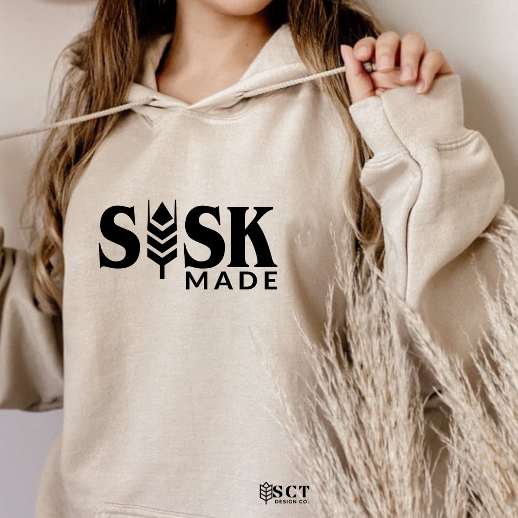 Sask Made {wheat} - Unisex hoodie