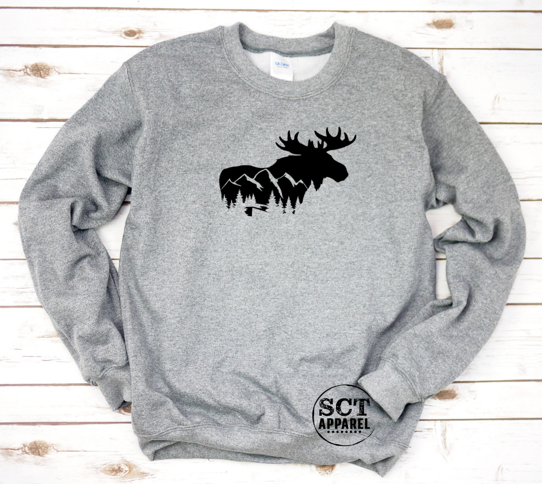 Moose, Mountains, Forest Design - Unisex crewneck sweater