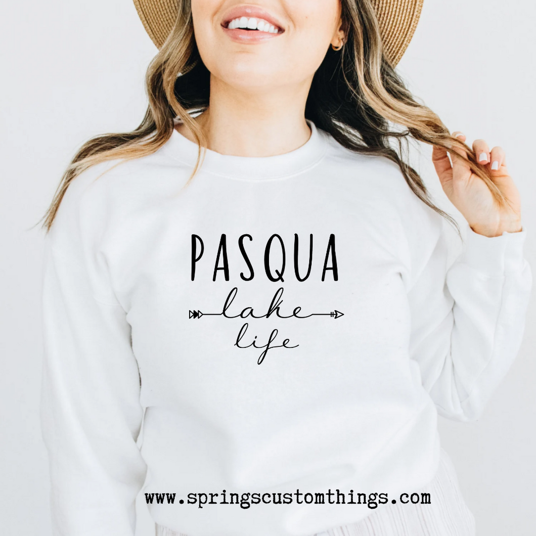 Pasqua Lake Life Script - Unisex Crewneck Sweater