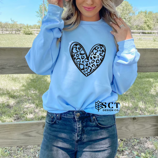 Leopard Heart - Unisex Crewneck